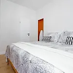 Justiniana Apartamento *